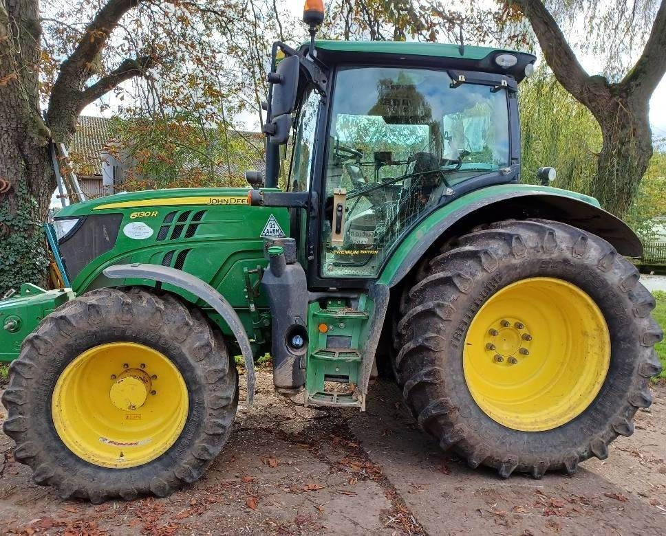 John Deere 6130r AP 50K - Traktor: slika 2 John Deere 6130r AP 50K - Traktor: slika 2