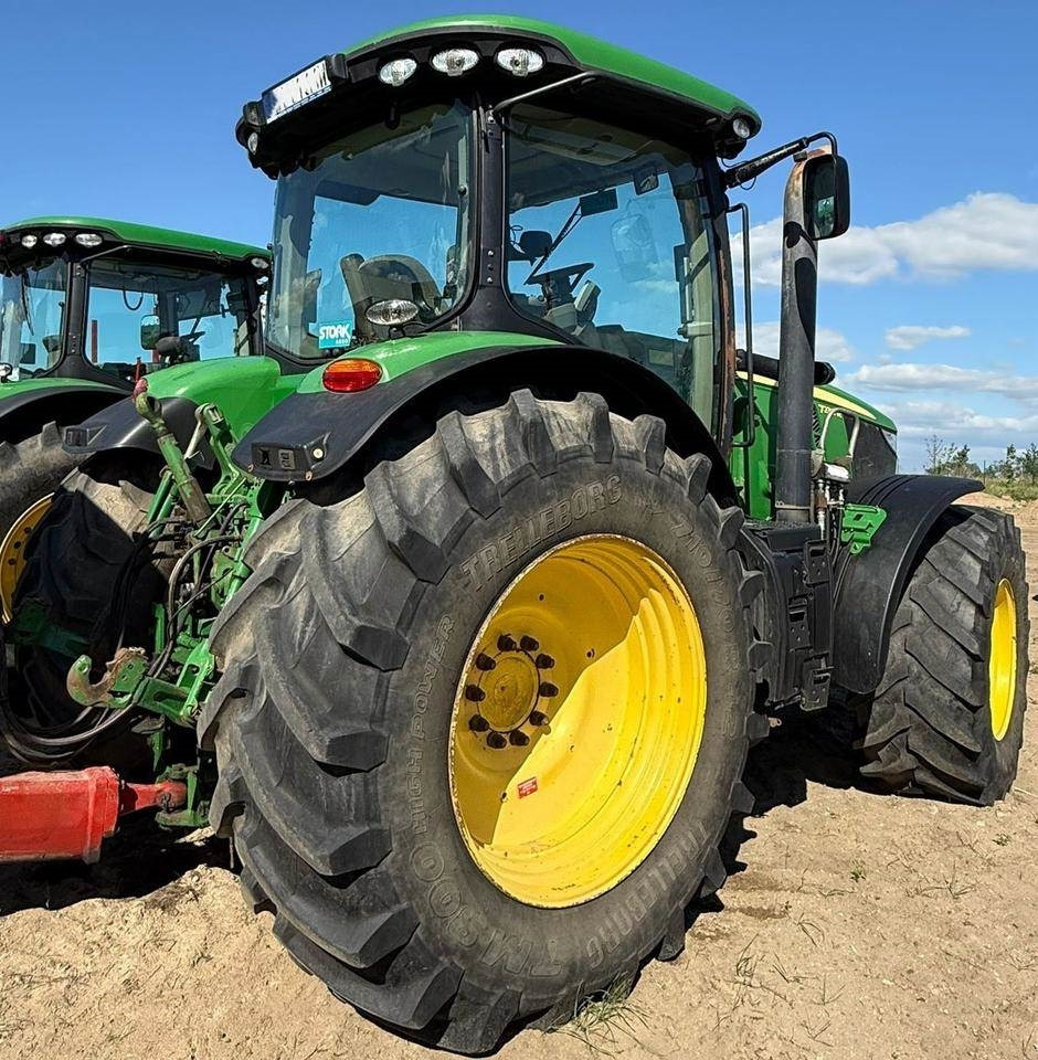 John Deere 7230R - Traktor: slika 3 John Deere 7230R - Traktor: slika 3