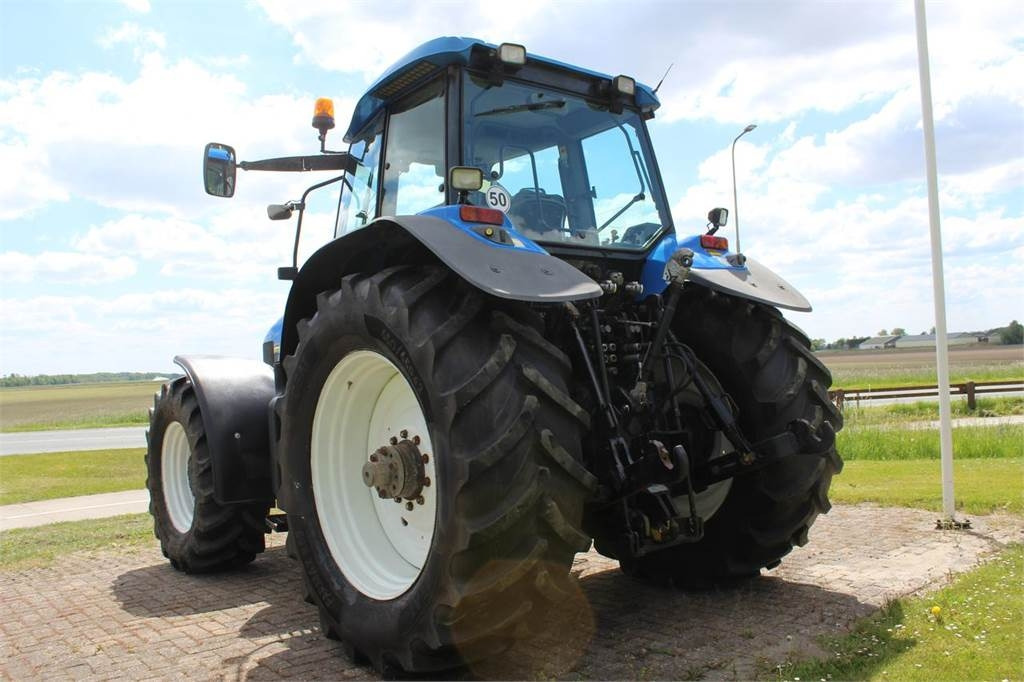 New Holland TM175 - Traktor: slika 3 New Holland TM175 - Traktor: slika 3