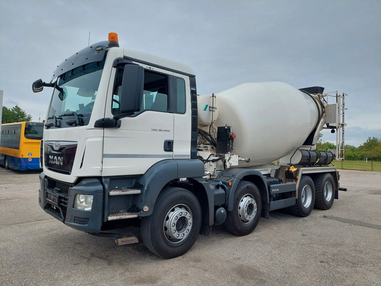 MAN TGS 32.400 8X4 BB Stetter 9 m³ - Mikser za beton: slika 1 MAN TGS 32.400 8X4 BB Stetter 9 m³ - Mikser za beton: slika 1