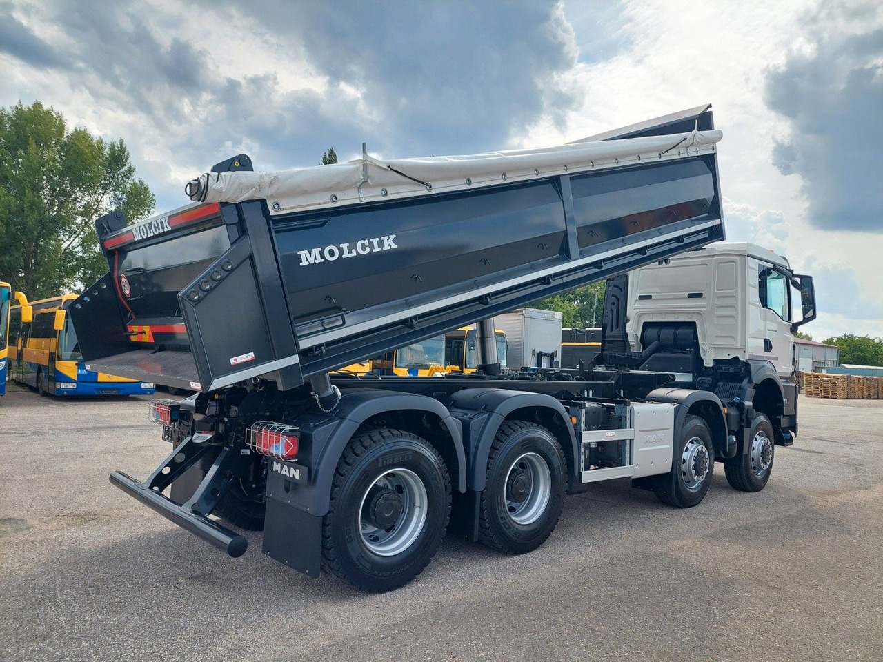 MAN TGS 41.520 8X6 BB CH - Istovarivač: slika 4 MAN TGS 41.520 8X6 BB CH - Istovarivač: slika 4