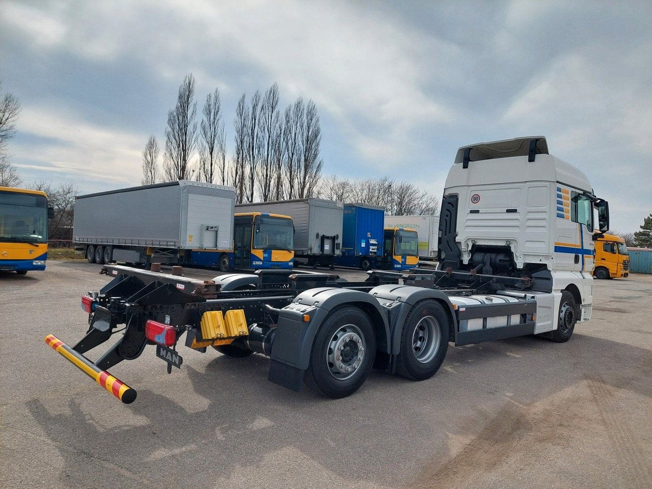 MAN TGX 26.460 LL 6x2/2 - Kamion za prevoz kontejnera/ Kamion sa promenjivim sandukom: slika 4 MAN TGX 26.460 LL 6x2/2 - Kamion za prevoz kontejnera/ Kamion sa promenjivim sandukom: slika 4