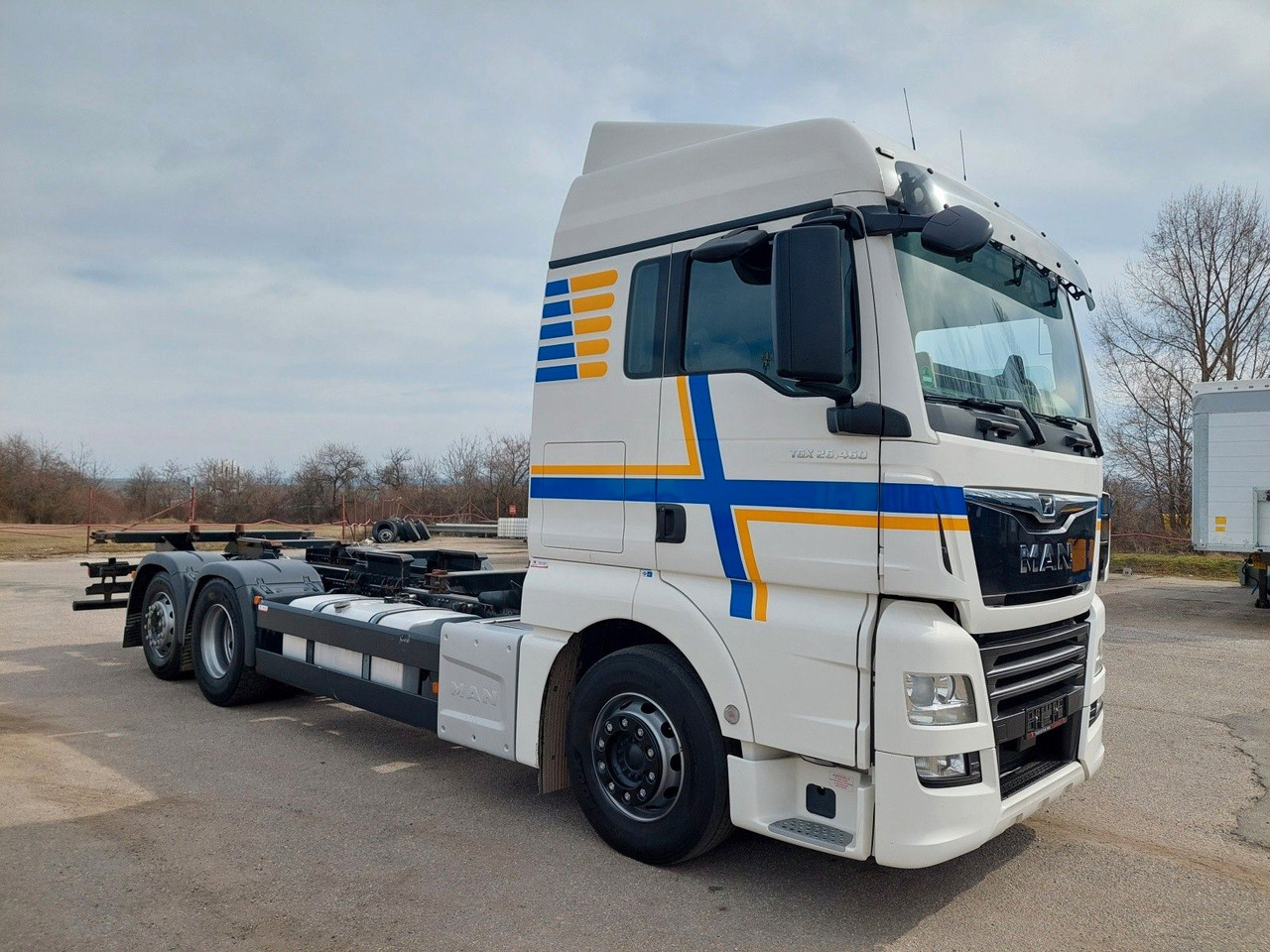 MAN TGX 26.460 LL 6x2/2 - Kamion za prevoz kontejnera/ Kamion sa promenjivim sandukom: slika 2 MAN TGX 26.460 LL 6x2/2 - Kamion za prevoz kontejnera/ Kamion sa promenjivim sandukom: slika 2