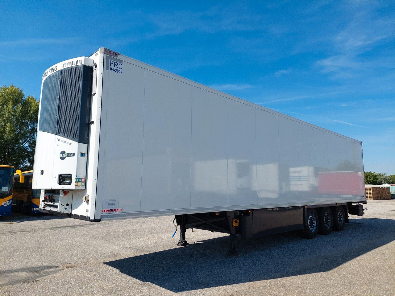Schmitz Cargobull SKO24 ThermoKing SLXi 300 - Poluprikolica hladnjače: slika 1 Schmitz Cargobull SKO24 ThermoKing SLXi 300 - Poluprikolica hladnjače: slika 1