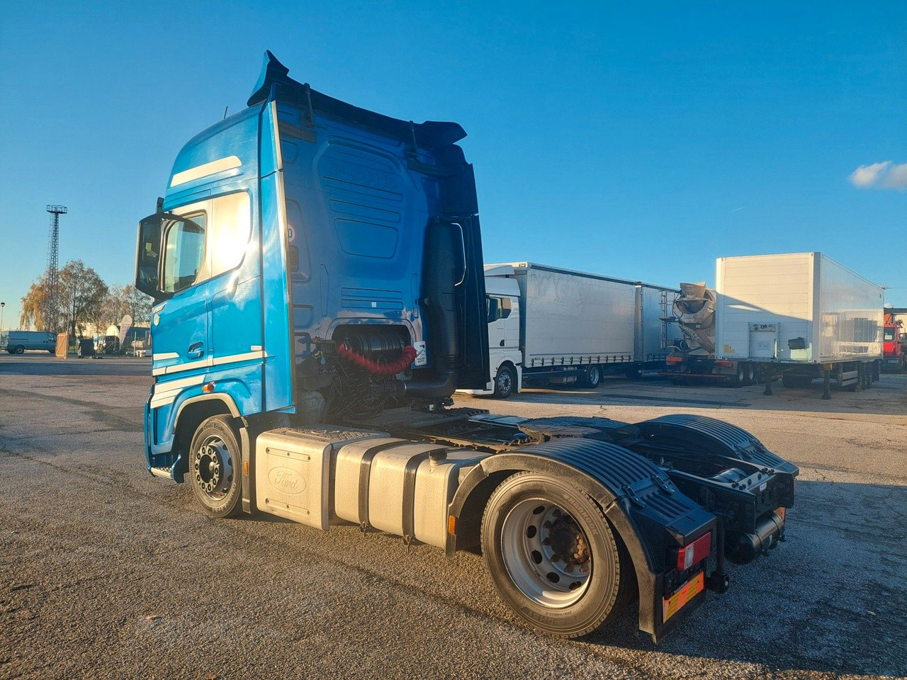 Ford F-Max 1850 LL - Tegljač: slika 3 Ford F-Max 1850 LL - Tegljač: slika 3