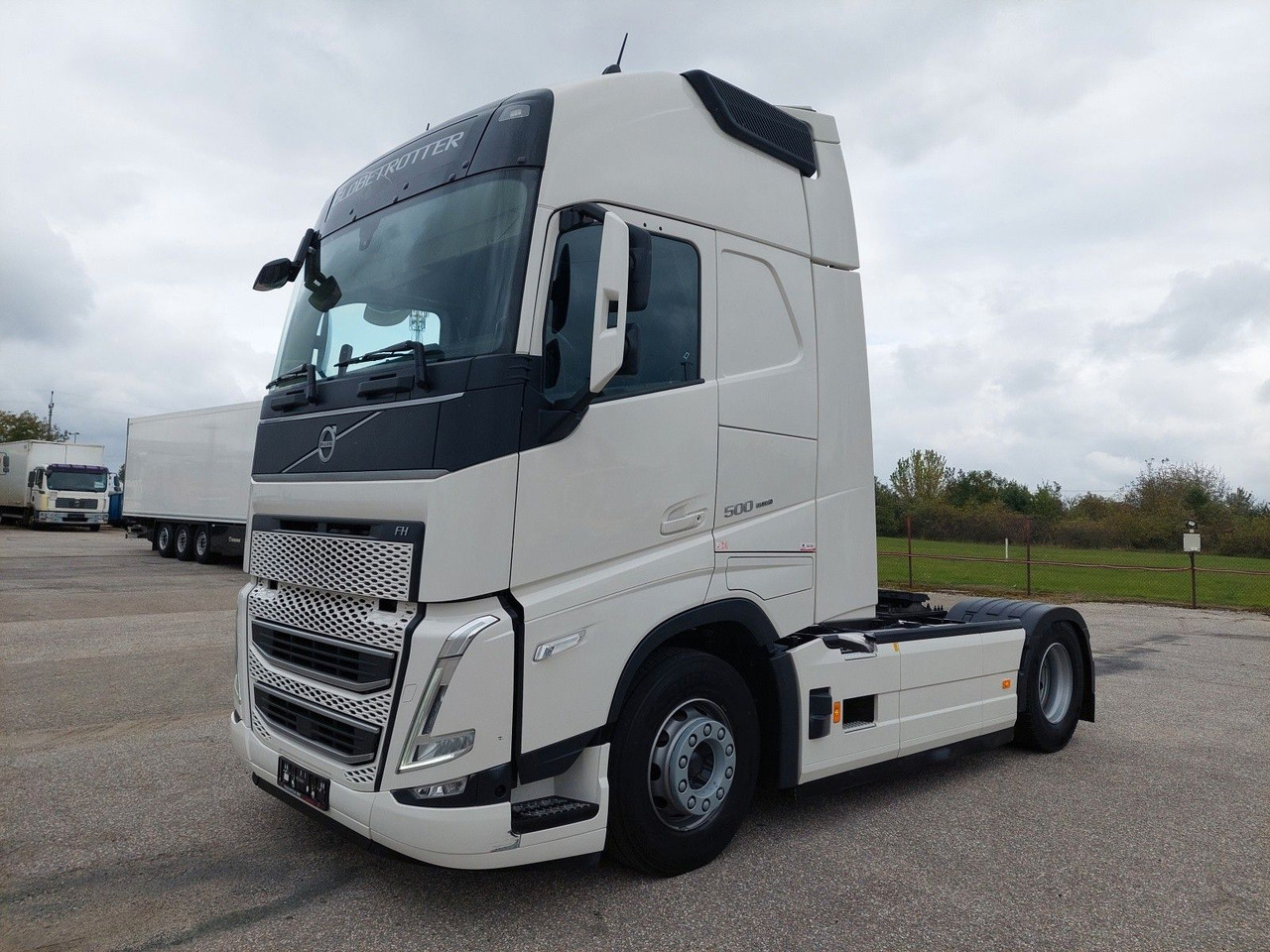 Volvo FH 13 Globetrotter XL 500 - Tegljač: slika 1 Volvo FH 13 Globetrotter XL 500 - Tegljač: slika 1