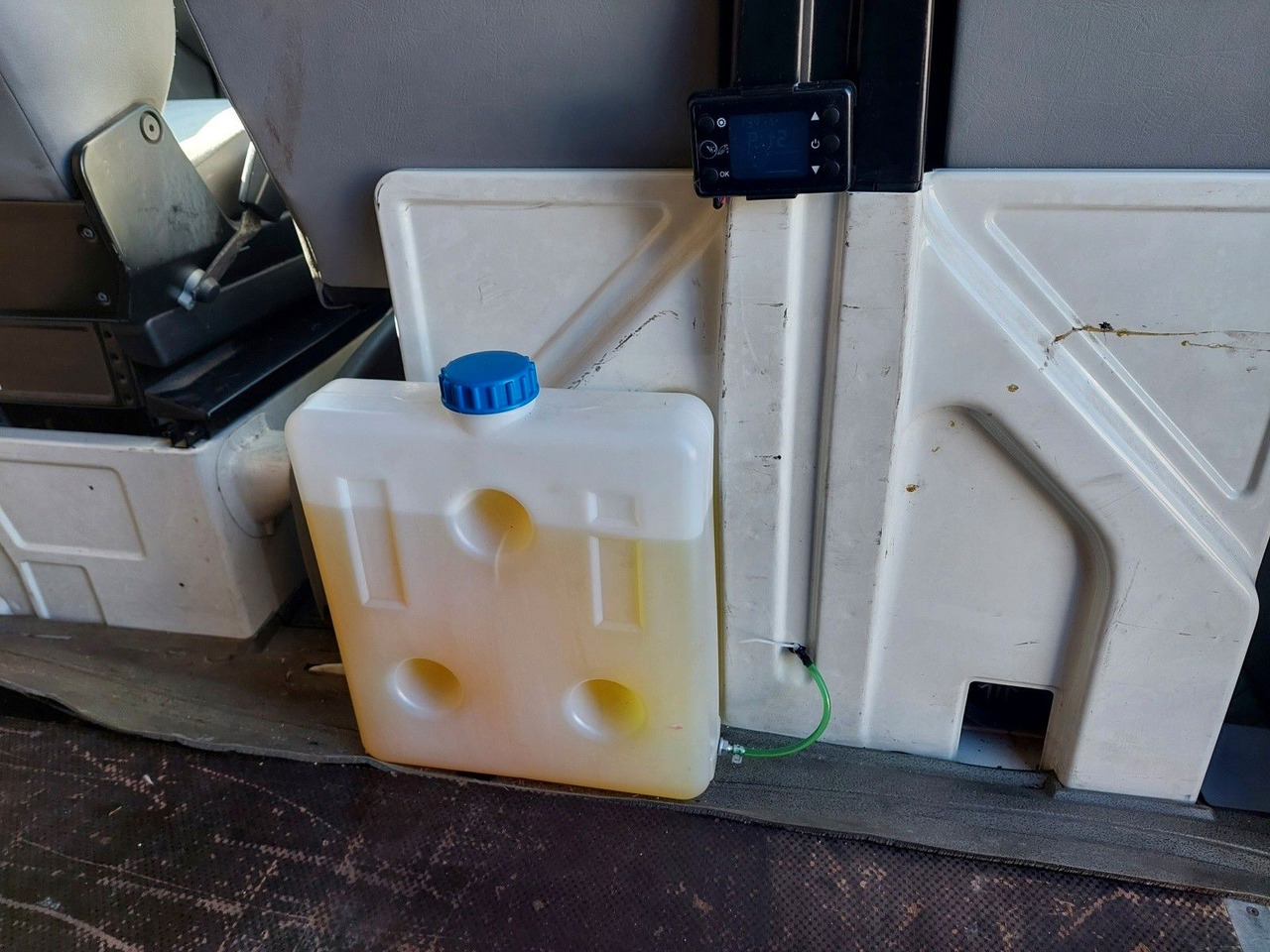 Dostavno vozilo sa zatvorenim sandukom Volkswagen LT Kasten-Kombi 35 L2H2 Hochraum: slika 11