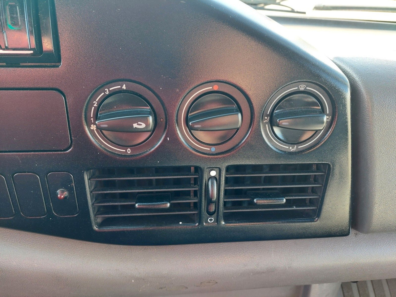 Dostavno vozilo sa zatvorenim sandukom Volkswagen LT Kasten-Kombi 35 L2H2 Hochraum: slika 27