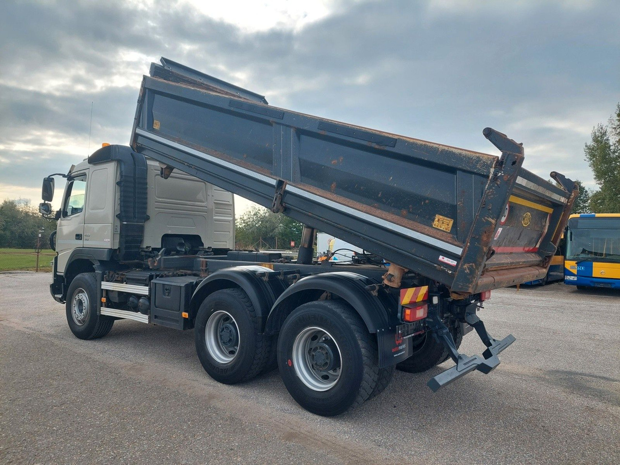 Volvo FMX 460 Meiller Bordmatik 6x4 - Istovarivač: slika 3 Volvo FMX 460 Meiller Bordmatik 6x4 - Istovarivač: slika 3