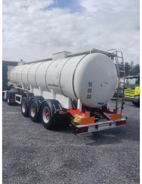 Poluprikolica cisterna za prevoz hrane Feldbinder TANK AW5083 ISOLE 24000 L - 1 COMP - SEASALT WATER / FOODSTUFF: slika 7 Poluprikolica cisterna za prevoz hrane Feldbinder TANK AW5083 ISOLE 24000 L - 1 COMP - SEASALT WATER / FOODSTUFF: slika 7