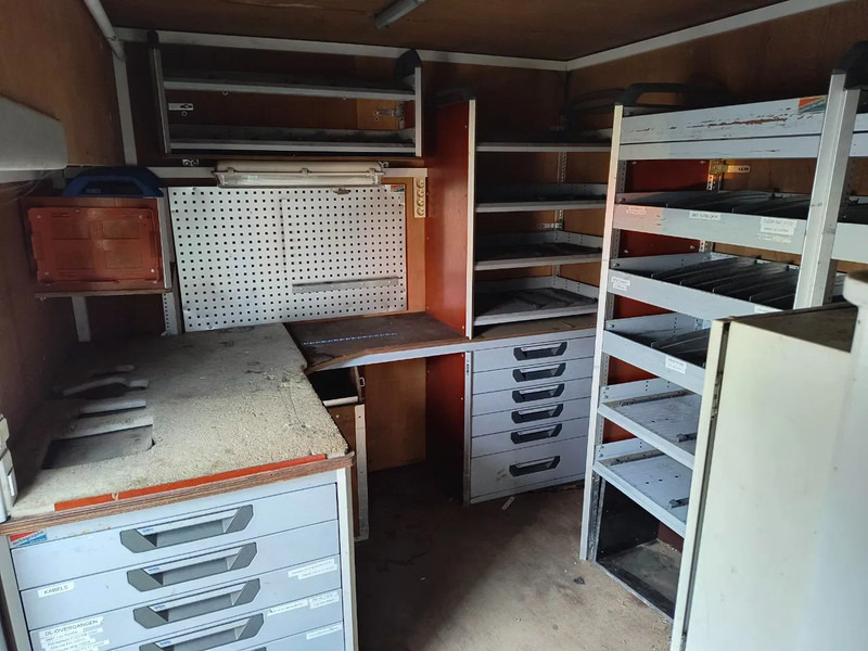 Kamion Iveco EuroCargo 120 E18 + COMET 151TAL (15 m): slika 12 Kamion Iveco EuroCargo 120 E18 + COMET 151TAL (15 m): slika 12