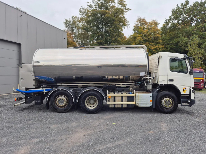 Volvo FMX 410 15000L INSULATED INOX TANK - 3 COMP (!) - Kamion cisterna: slika 4 Volvo FMX 410 15000L INSULATED INOX TANK - 3 COMP (!) - Kamion cisterna: slika 4