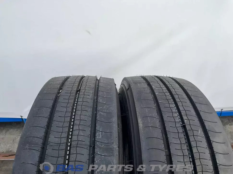 Bridgestone Bridgestone 265/70R17.5 Duravis R-Steer002 138/136 M M+S 3PMSF gebruikte set - Guma za Kamion: slika 2 Bridgestone Bridgestone 265/70R17.5 Duravis R-Steer002 138/136 M M+S 3PMSF gebruikte set - Guma za Kamion: slika 2