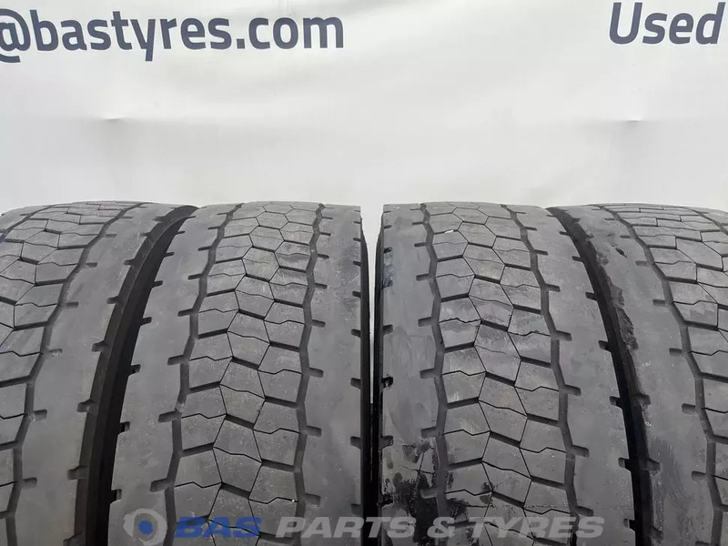 Bridgestone Bridgestone 315/70R22.5 DURAVIS R-DRIVE002 154/150 M+S 3PMSF gebruikte set - Guma za Kamion: slika 2 Bridgestone Bridgestone 315/70R22.5 DURAVIS R-DRIVE002 154/150 M+S 3PMSF gebruikte set - Guma za Kamion: slika 2