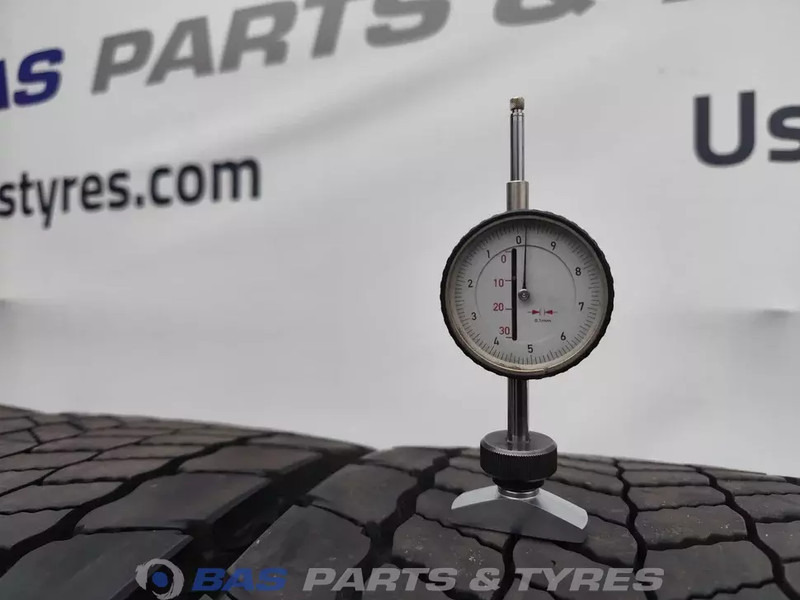 Continental Continental 315/70R22.5 Eco HD5 154/150 M+S 3PMSF gebruikte set - Guma za Kamion: slika 3 Continental Continental 315/70R22.5 Eco HD5 154/150 M+S 3PMSF gebruikte set - Guma za Kamion: slika 3