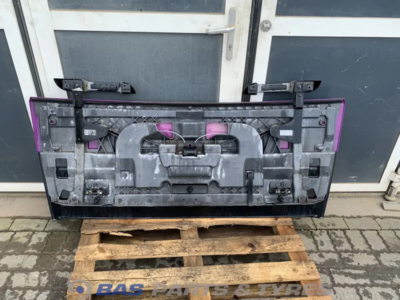 DAF CF Euro 6 Grille DAF 1877261 - Rešetka za Kamion: slika 2 DAF CF Euro 6 Grille DAF 1877261 - Rešetka za Kamion: slika 2