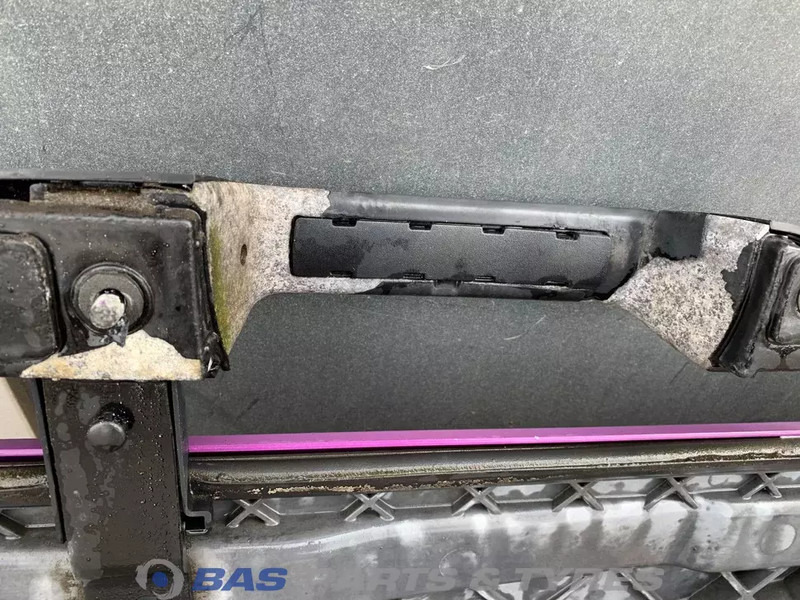 DAF CF Euro 6 Grille DAF 1877261 - Rešetka za Kamion: slika 3 DAF CF Euro 6 Grille DAF 1877261 - Rešetka za Kamion: slika 3