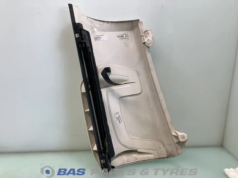 DAF CF Euro 6 Hoekspoiler DAF 1843707 - Karoserija i eksterijer za Kamion: slika 2 DAF CF Euro 6 Hoekspoiler DAF 1843707 - Karoserija i eksterijer za Kamion: slika 2