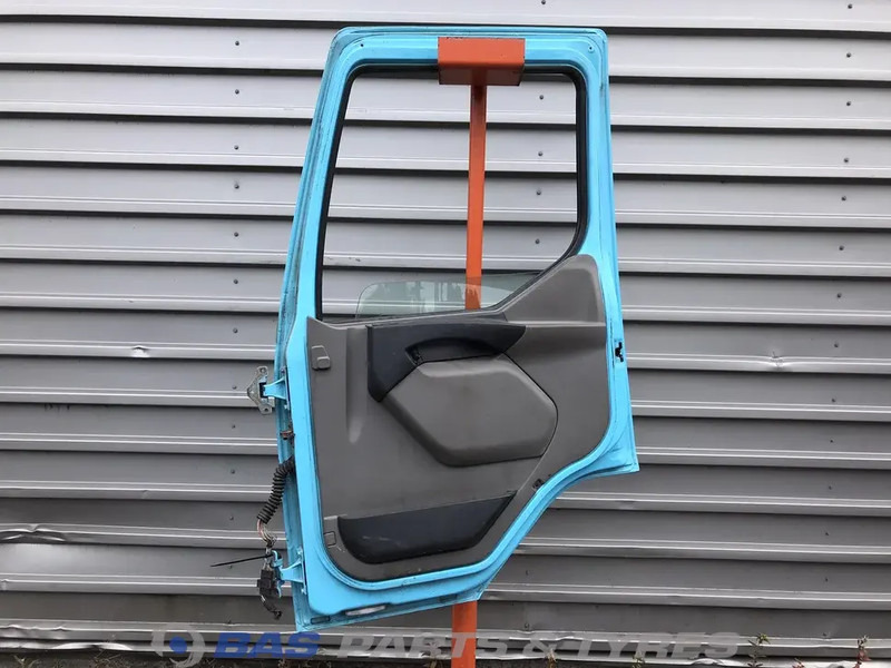 DAF LF55 Euro 4-5 - Vrata i delovi za Kamion: slika 2 DAF LF55 Euro 4-5 - Vrata i delovi za Kamion: slika 2
