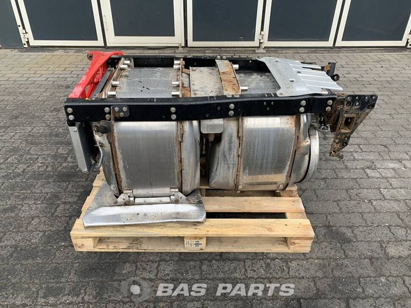 DAF Uitlaatdemper DAF 1924181 - Prigušivač za Kamion: slika 1 DAF Uitlaatdemper DAF 1924181 - Prigušivač za Kamion: slika 1