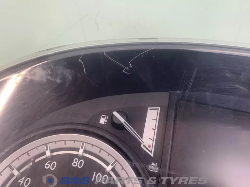 DAF XF106 - Komandna tabla za Kamion: slika 4 DAF XF106 - Komandna tabla za Kamion: slika 4