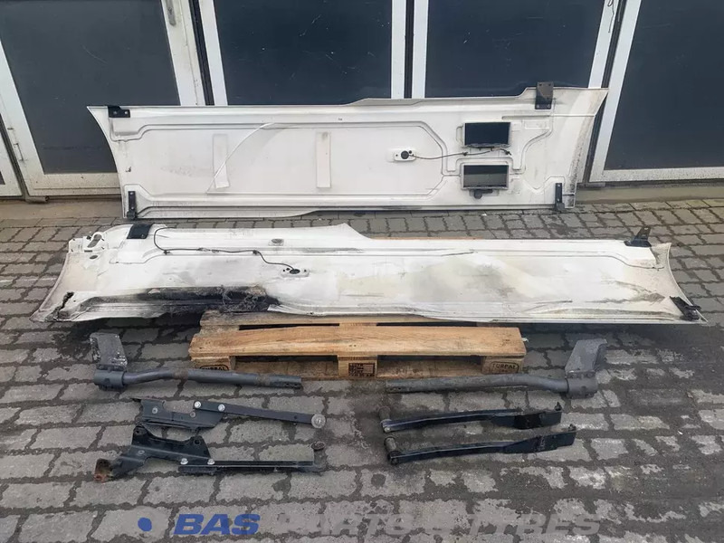DAF XF106 - Karoserija i eksterijer za Kamion: slika 4 DAF XF106 - Karoserija i eksterijer za Kamion: slika 4