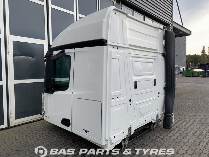 Mercedes-Benz Actros MP4 Mercedes StreamSpace L-cab L2H2 A 000 600 01 01 - Kabina i enterijer za Kamion: slika 3 Mercedes-Benz Actros MP4 Mercedes StreamSpace L-cab L2H2 A 000 600 01 01 - Kabina i enterijer za Kamion: slika 3