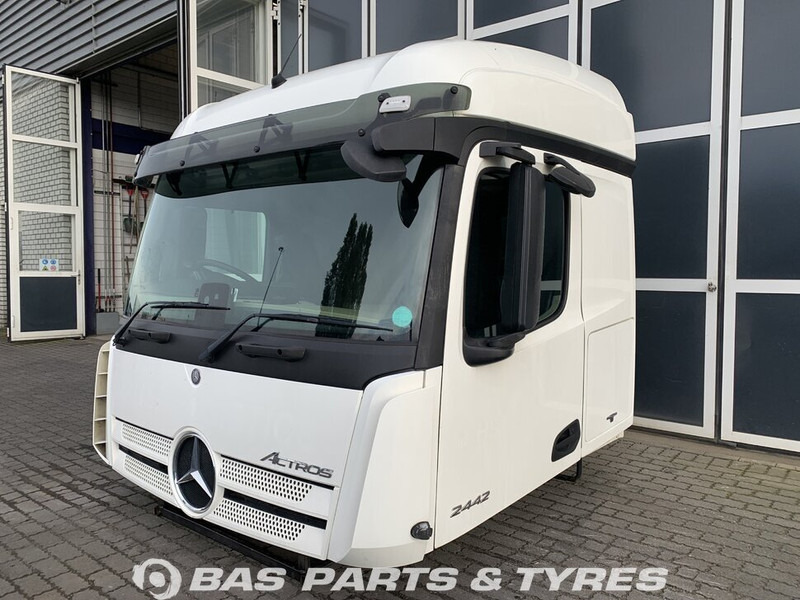 Mercedes-Benz Actros MP4 Mercedes StreamSpace L-cab L2H2 A 000 600 01 01 - Kabina i enterijer za Kamion: slika 1 Mercedes-Benz Actros MP4 Mercedes StreamSpace L-cab L2H2 A 000 600 01 01 - Kabina i enterijer za Kamion: slika 1