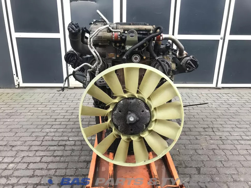 Mercedes-Benz Actros MP4 Motor Mercedes OM471.926 450 A 002 010 65 00 - Motor za Kamion: slika 4 Mercedes-Benz Actros MP4 Motor Mercedes OM471.926 450 A 002 010 65 00 - Motor za Kamion: slika 4