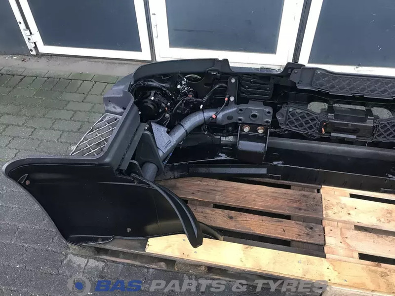 Renault D-Serie Bumper Renault 7482642303 - Branik za Kamion: slika 4 Renault D-Serie Bumper Renault 7482642303 - Branik za Kamion: slika 4