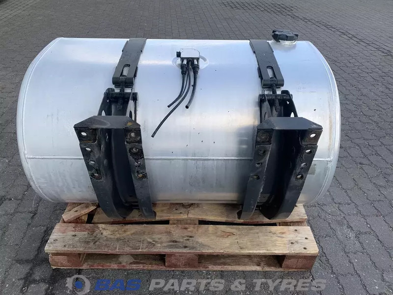 Renault - Rezervoar za gorivo za Kamion: slika 3 Renault - Rezervoar za gorivo za Kamion: slika 3