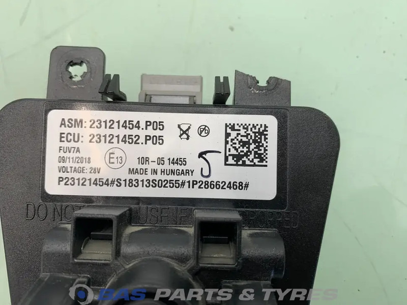 Renault  - Svetla/ Osvetljenje za Kamion: slika 3 Renault  - Svetla/ Osvetljenje za Kamion: slika 3