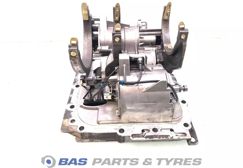 Renault Versnellingsbakdeksel Renault 7421244590 - Menjač za Kamion: slika 5 Renault Versnellingsbakdeksel Renault 7421244590 - Menjač za Kamion: slika 5