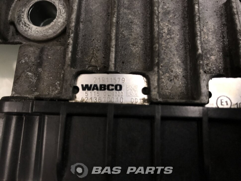 Renault Versnellingsbakdeksel Renault 7424213321 - Menjač za Kamion: slika 3 Renault Versnellingsbakdeksel Renault 7424213321 - Menjač za Kamion: slika 3