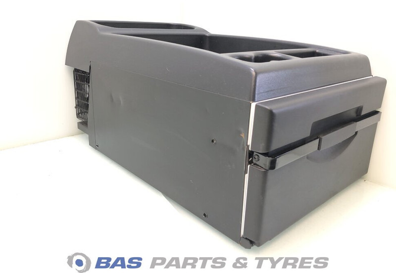 Renault D-Serie Koelkast Renault 35 Liter 7484553932 - Rezervni deo za Kamion: slika 4 Renault D-Serie Koelkast Renault 35 Liter 7484553932 - Rezervni deo za Kamion: slika 4