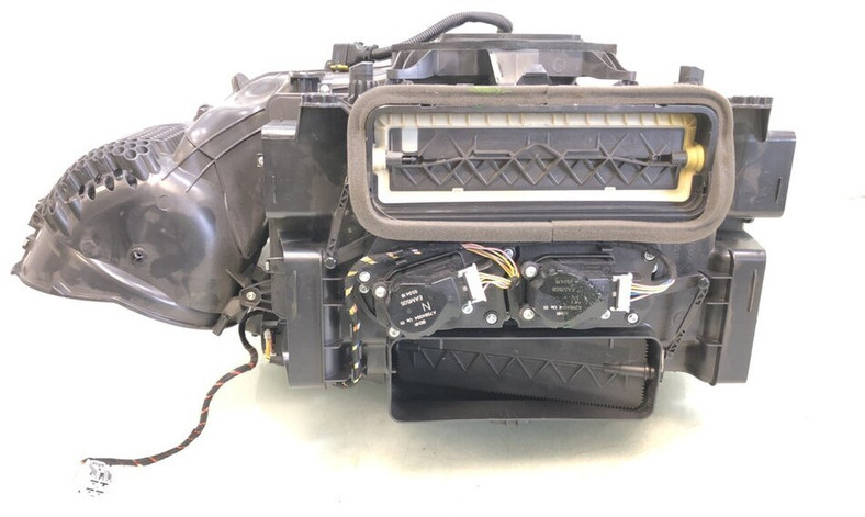 Volvo Airco systeem Volvo 84476105 - Grejanje/ Ventilacija za Kamion: slika 3 Volvo Airco systeem Volvo 84476105 - Grejanje/ Ventilacija za Kamion: slika 3