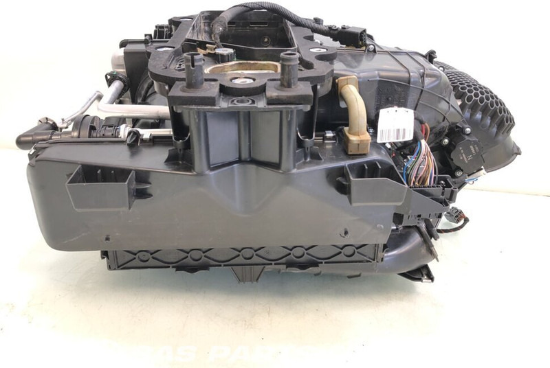 Volvo Airco systeem Volvo 84476105 - Grejanje/ Ventilacija za Kamion: slika 1 Volvo Airco systeem Volvo 84476105 - Grejanje/ Ventilacija za Kamion: slika 1