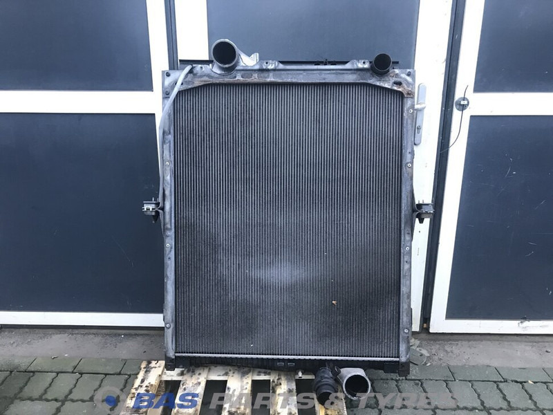 Volvo FH4 - Radijator za Kamion: slika 1 Volvo FH4 - Radijator za Kamion: slika 1
