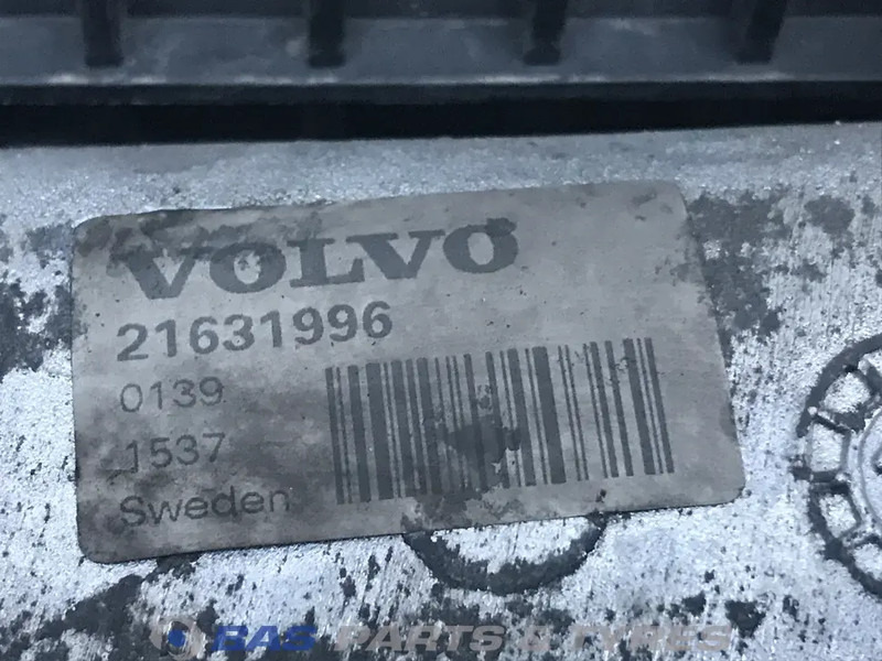 Volvo FH4 - Radijator za Kamion: slika 4 Volvo FH4 - Radijator za Kamion: slika 4