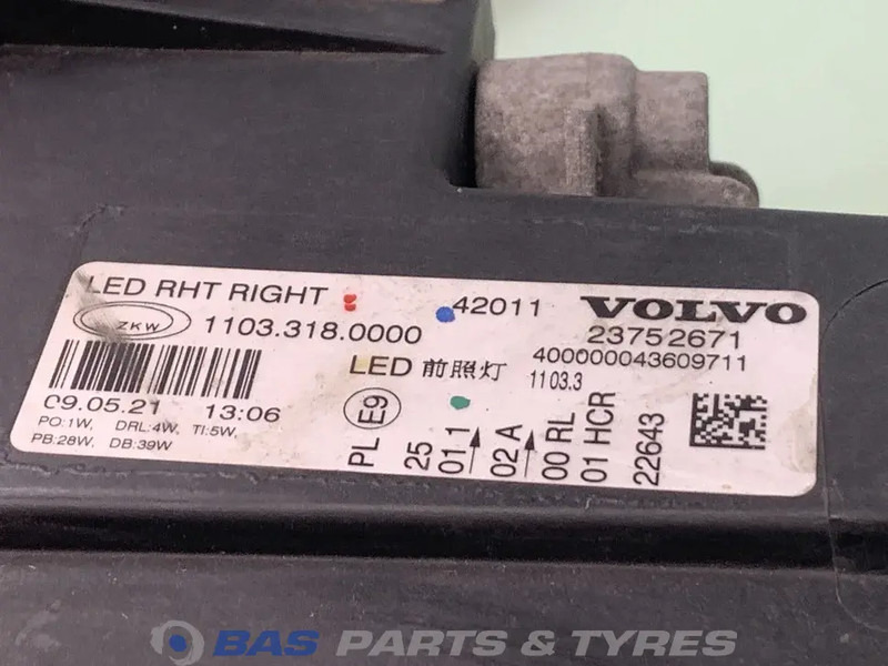 Volvo FH4B Koplamp Rechts 23752671 - Prednja svetla za Kamion: slika 3 Volvo FH4B Koplamp Rechts 23752671 - Prednja svetla za Kamion: slika 3