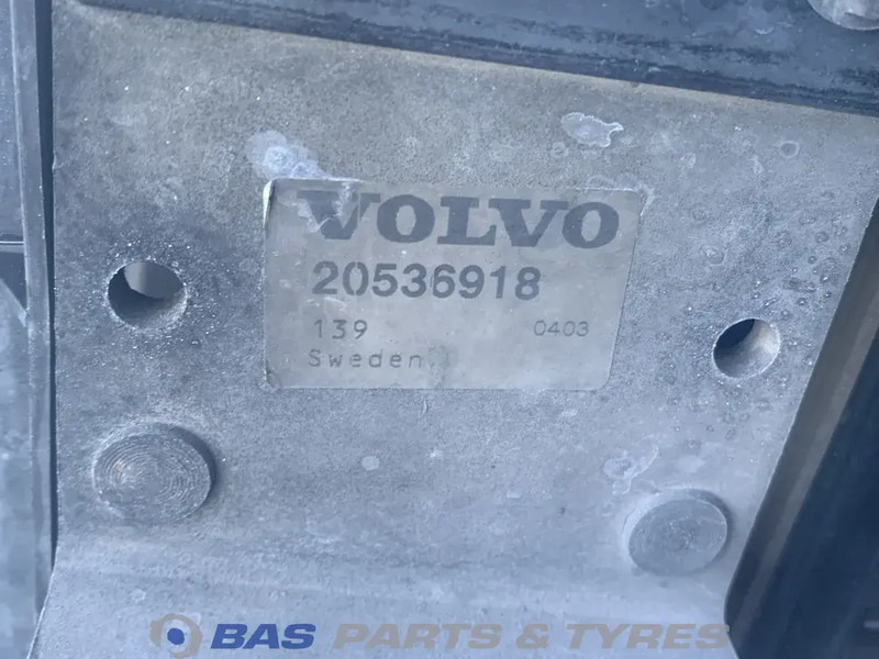 Volvo FM2 - Radijator za Kamion: slika 4 Volvo FM2 - Radijator za Kamion: slika 4