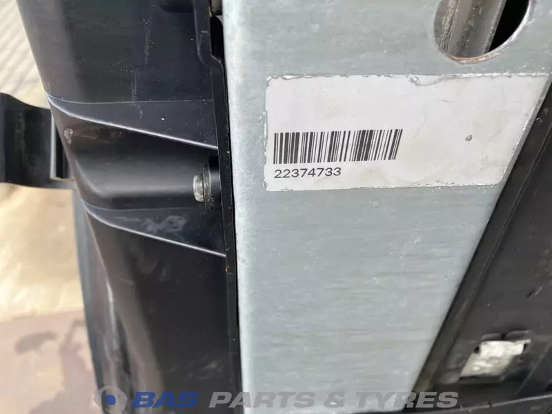 Volvo FM4 - Radijator za Kamion: slika 3 Volvo FM4 - Radijator za Kamion: slika 3