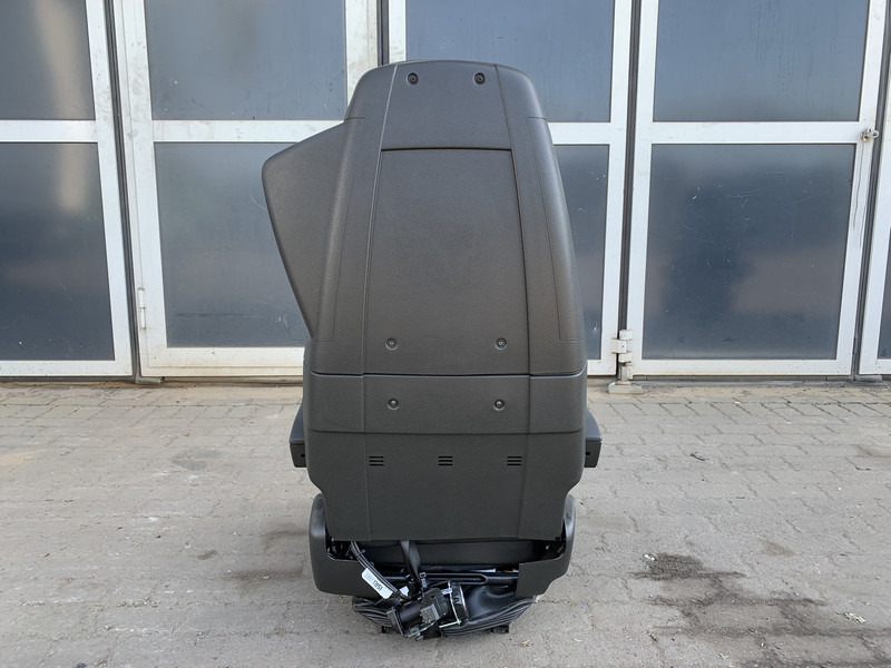 Volvo FM5 - Sedište za Kamion: slika 3 Volvo FM5 - Sedište za Kamion: slika 3