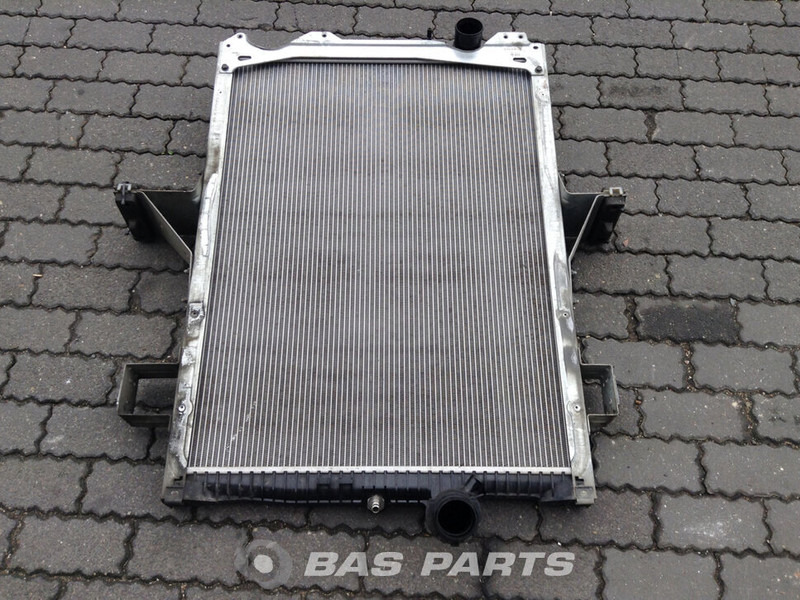 Volvo - Radijator za Kamion: slika 1 Volvo - Radijator za Kamion: slika 1