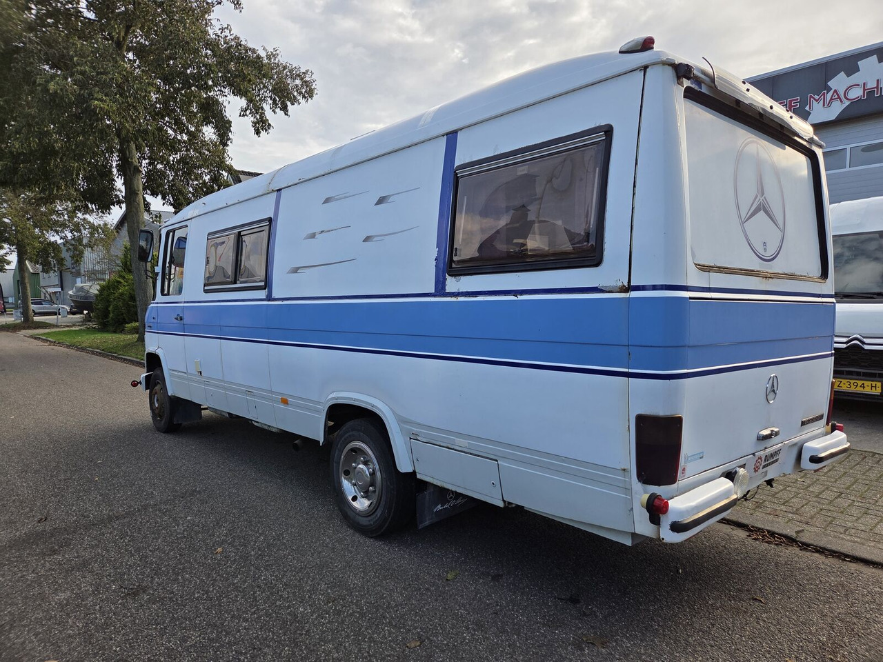 Mercedes-Benz 613D O309 oldtimer buscamper - Kamp kombi: slika 5 Mercedes-Benz 613D O309 oldtimer buscamper - Kamp kombi: slika 5