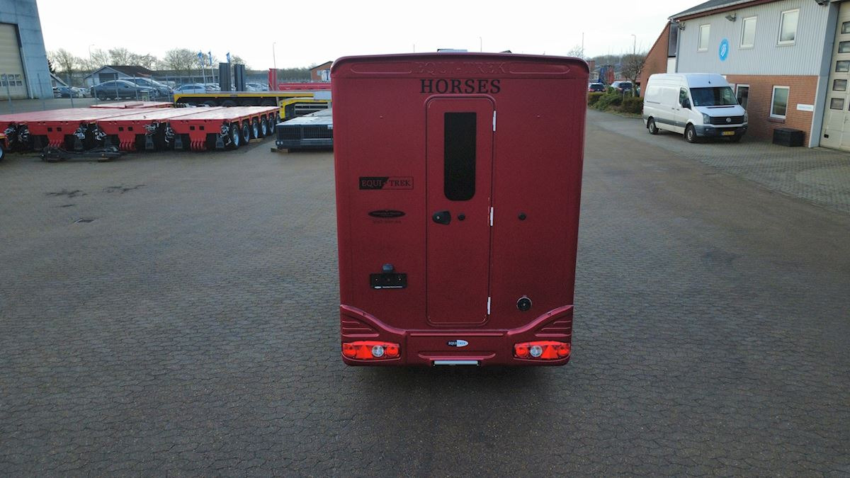Equi-Trek Star-Treka - Prikolica za konje: slika 3 Equi-Trek Star-Treka - Prikolica za konje: slika 3