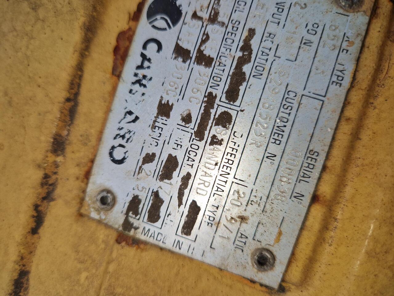 EJES CARRARO 852 FR PAR CASE 1288 - Osovina i delovi za Građevinska mašina: slika 2 EJES CARRARO 852 FR PAR CASE 1288 - Osovina i delovi za Građevinska mašina: slika 2