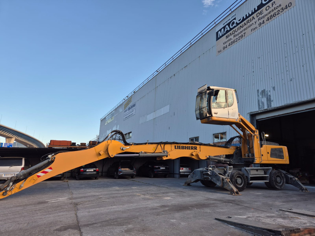 LIEBHERR LH30M - Bager za obradu otpada/ Industrije: slika 3 LIEBHERR LH30M - Bager za obradu otpada/ Industrije: slika 3