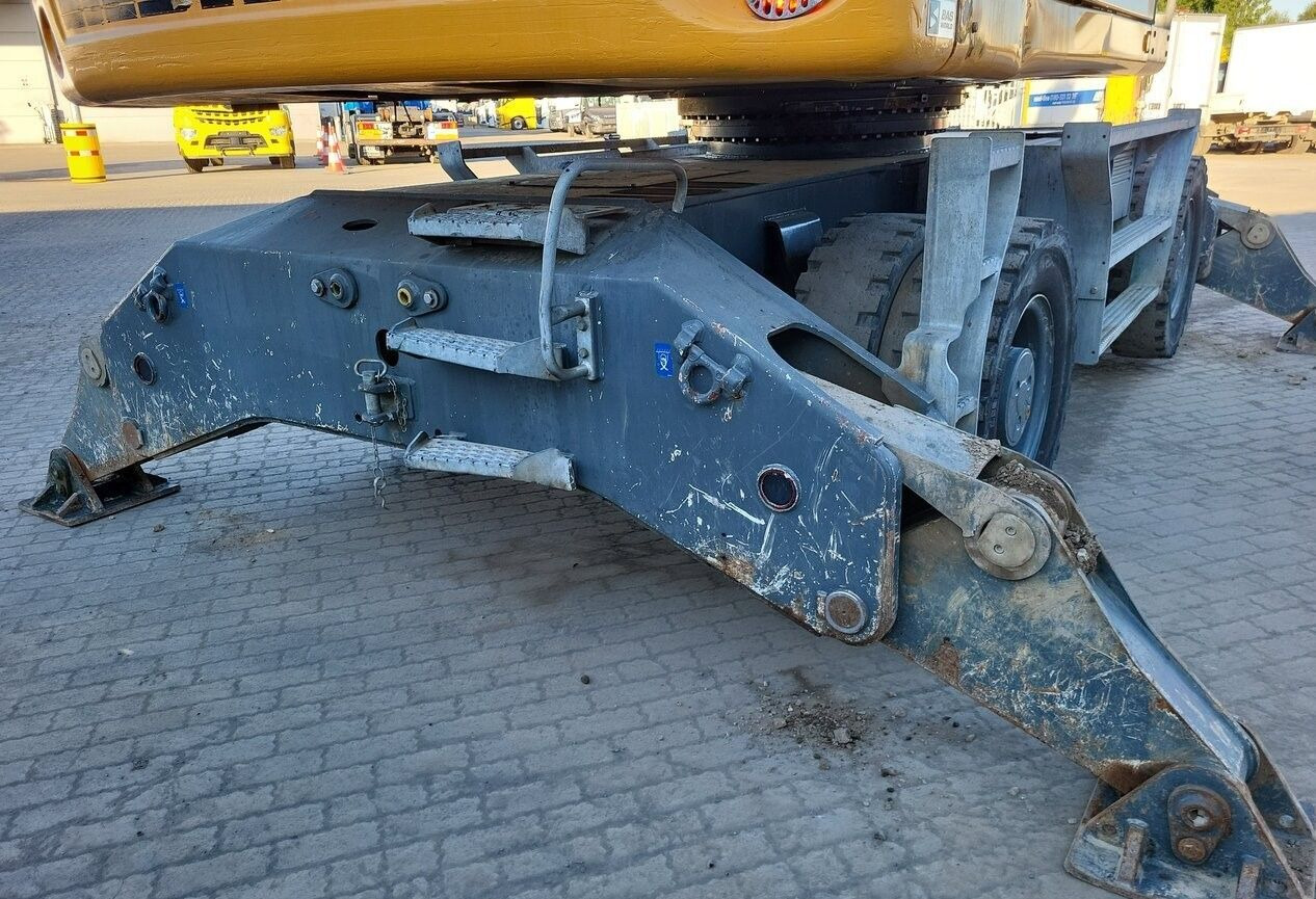 Lizing LIEBHERR LH30M LIEBHERR LH30M: slika 13 Lizing LIEBHERR LH30M LIEBHERR LH30M: slika 13