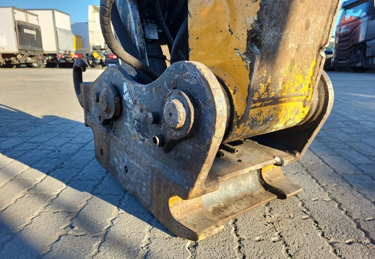 Lizing LIEBHERR LH30M LIEBHERR LH30M: slika 28 Lizing LIEBHERR LH30M LIEBHERR LH30M: slika 28